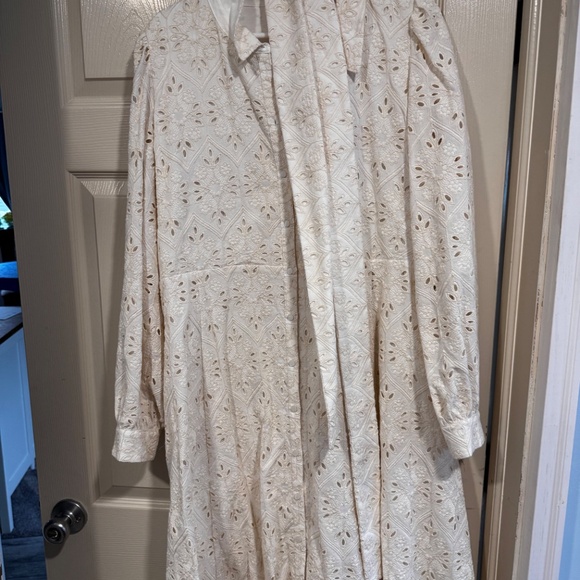Sezane Bella Cream Maxi Dress - Picture 2 of 5